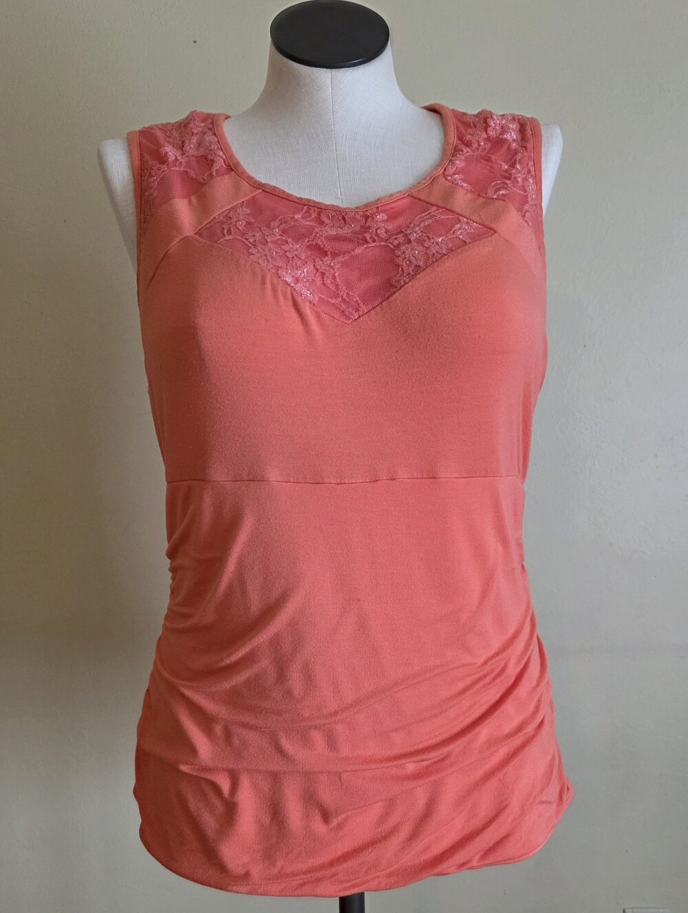 Maurices Coral Lace Yoke Sleeveless Top Ruched Sides XXL Rayon Blend